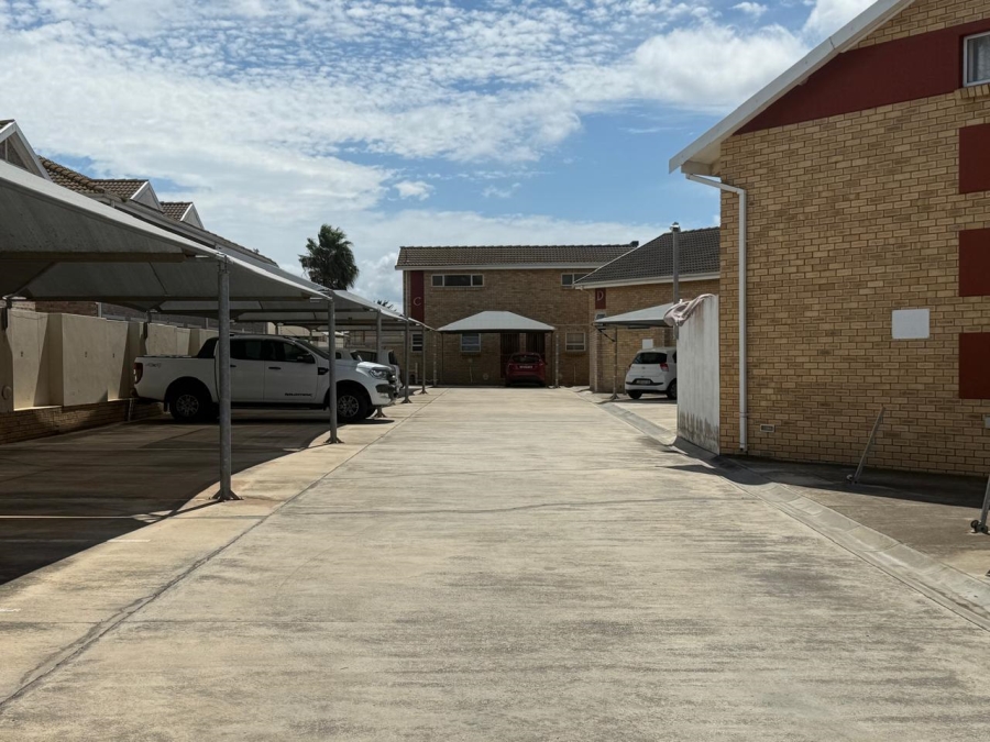To Let 1 Bedroom Property for Rent in Windsor Park Eastern Cape